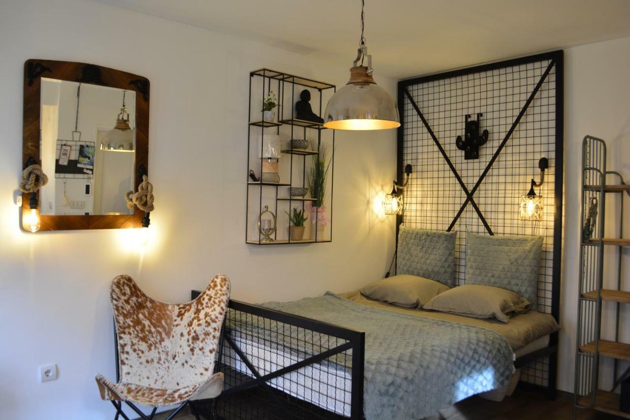 Apartman L&M Цетинє Екстер'єр фото