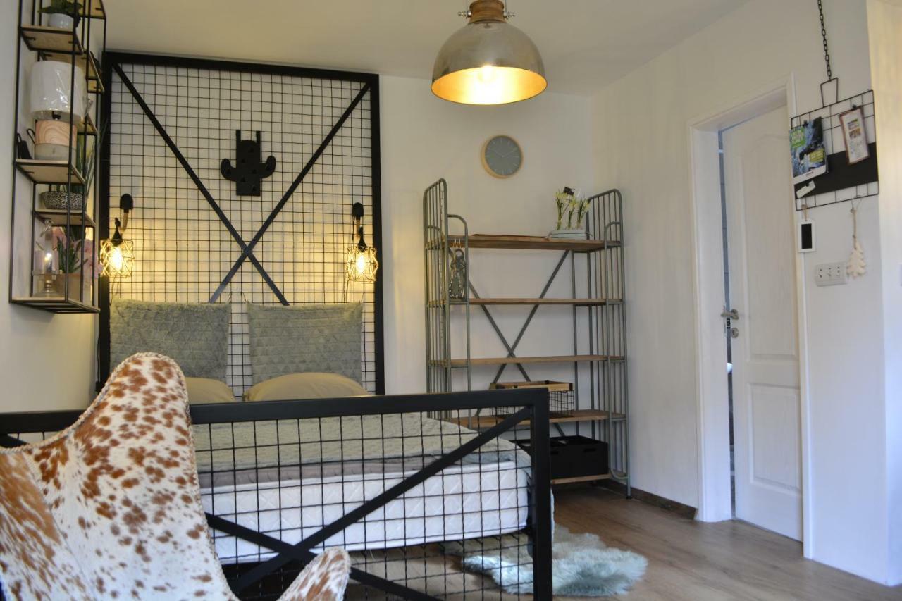 Apartman L&M Цетинє Екстер'єр фото